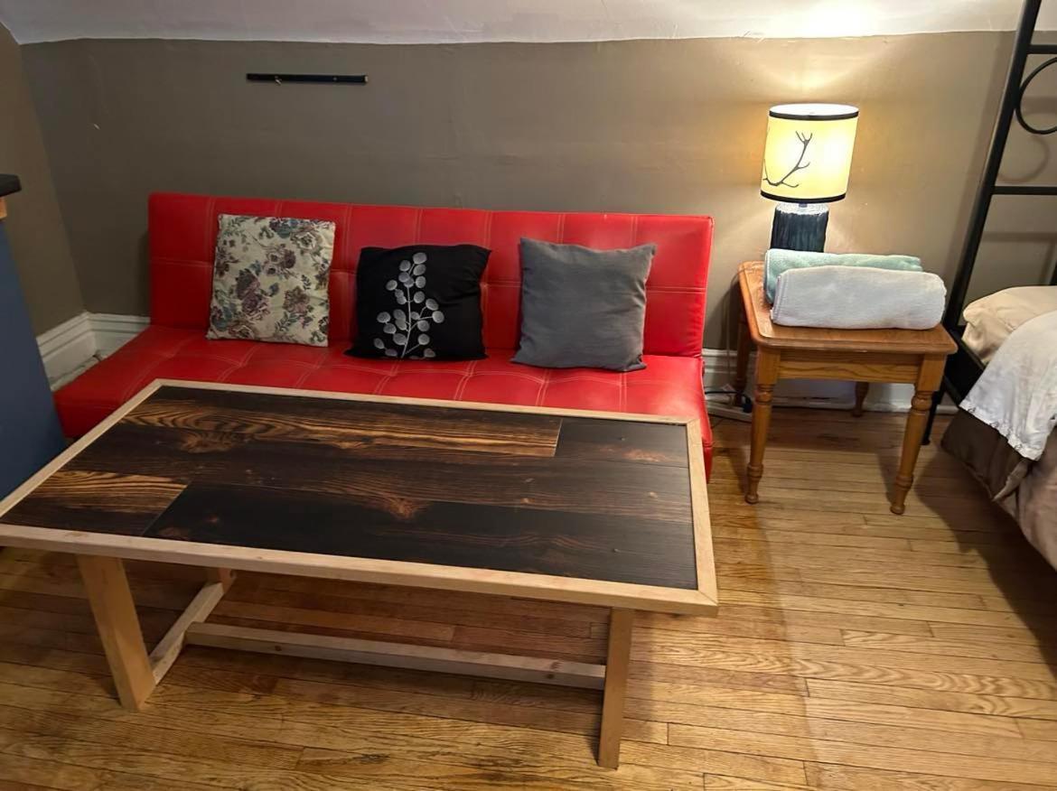 Maryland Homestay In Winnpeg Downtown Winnipeg Buitenkant foto