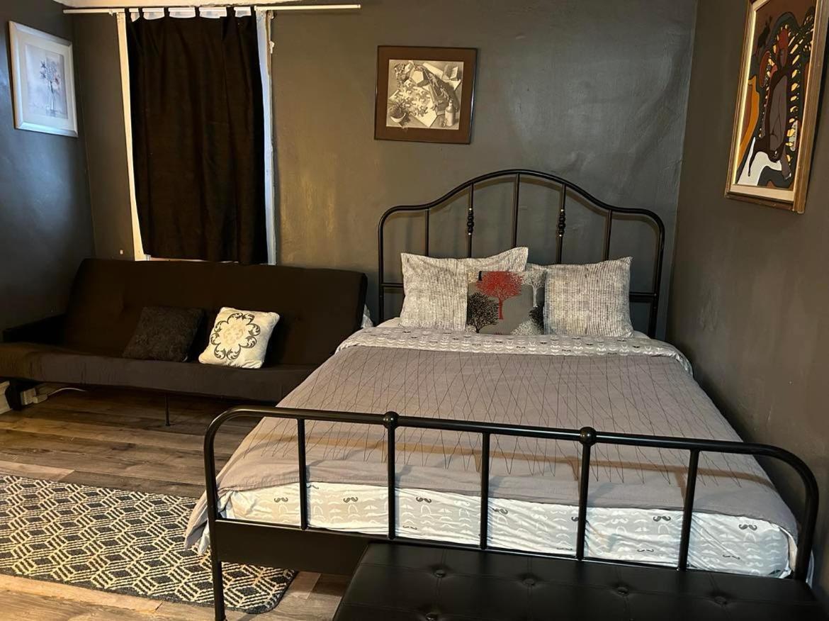 Maryland Homestay In Winnpeg Downtown Winnipeg Buitenkant foto