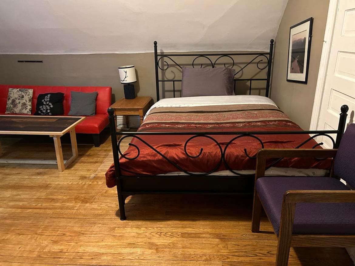 Maryland Homestay In Winnpeg Downtown Winnipeg Buitenkant foto